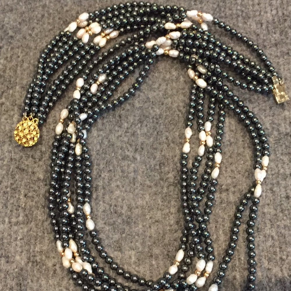 Black onyx bead necklace